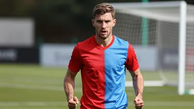 The piece examines the past matches between Braintree Town and Tonbridge Angels within the National League North and...